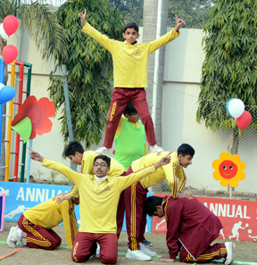 Sports activities at Aligarh Public School Boys Section managed by Tehzibul Akhlaq 