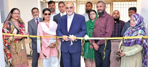 MD and CEO PPL Syed Wamiq Bokhari (center) inaugurates the company-funded block at Centre of Excellence for Deaf on November 30 2017. Co-president Pakistan Association of the Deaf Irfan Mumtaz (second right) and officials from both organizations are also present on the occasion