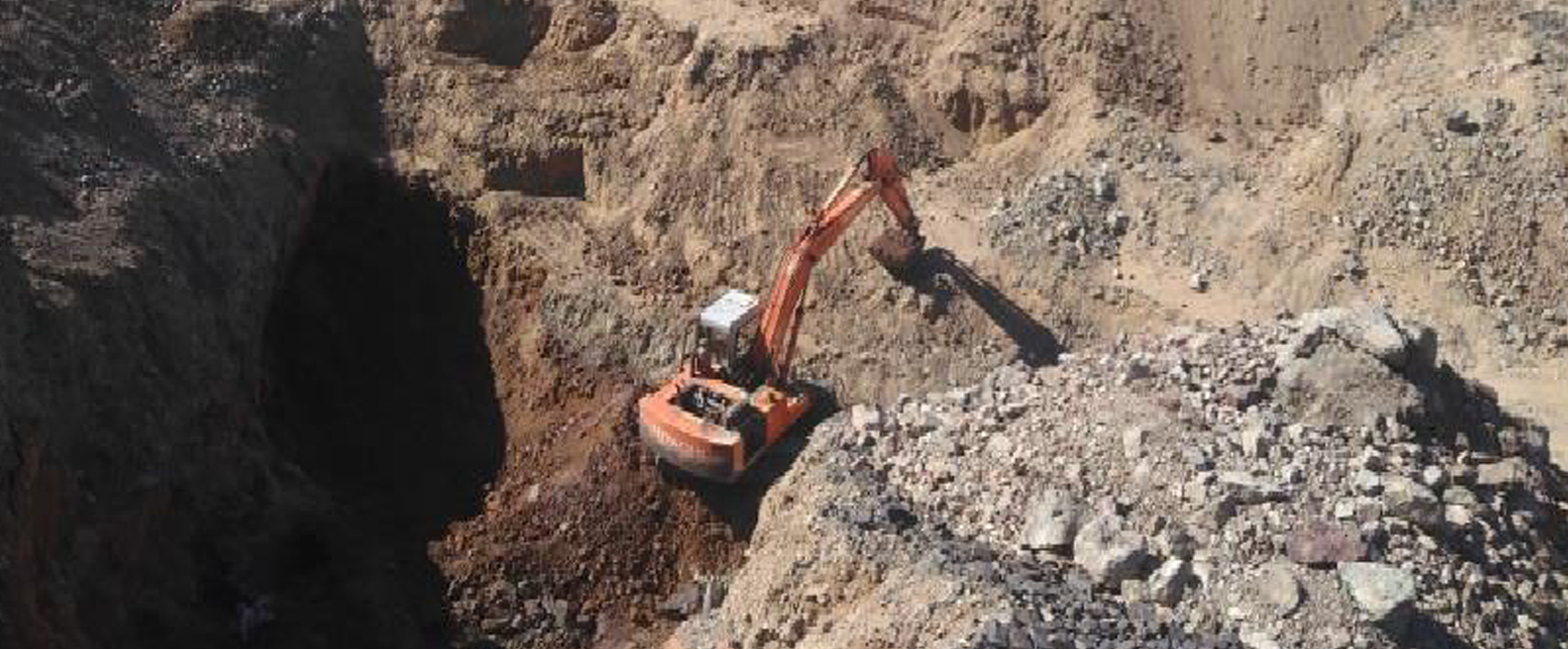Mining in progress at Pachinkoh, Nokkundi Iron Ore Balochistan