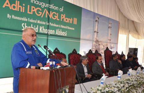 MD and CEO PPL Syed Wamiq Bokhari addressing the gathering at the inauguration of PPL s Adhi LPG/ NGL Plant III on January 5 2016